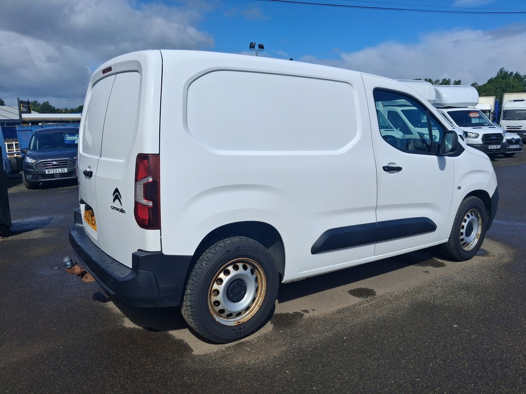 Citroen Berlingo  White #7