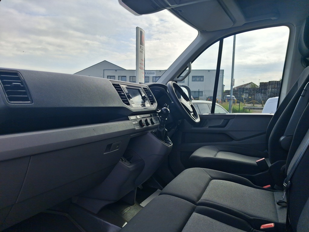 Volkswagen Crafter 2.0 Crafter Cr35 White #11