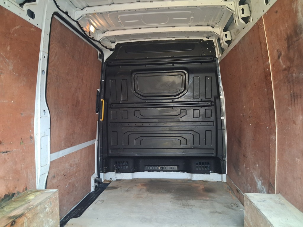 Volkswagen Crafter 2.0 Crafter Cr35 White #10
