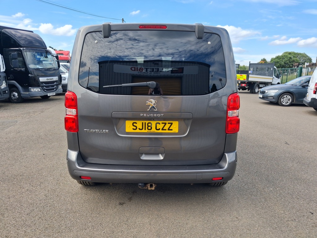 Peugeot Traveller Bluehdi Ss Active Brown #7