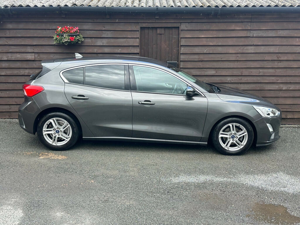 Ford Focus 1.5 Ecoblue Zetec Euro 6 Ss YN19NUK Grey #3