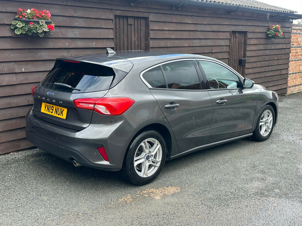 Ford Focus 1.5 Ecoblue Zetec Euro 6 Ss YN19NUK Grey #5