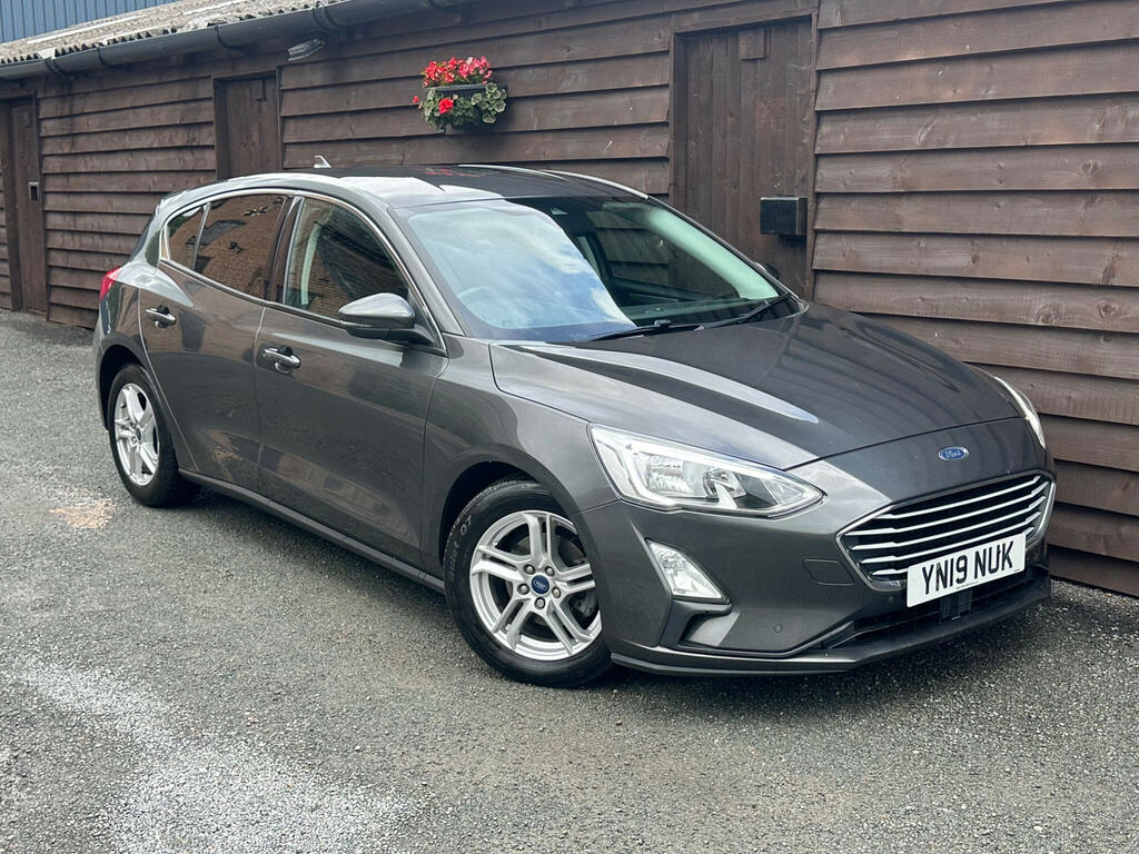 Ford Focus 1.5 Ecoblue Zetec Euro 6 Ss YN19NUK Grey
