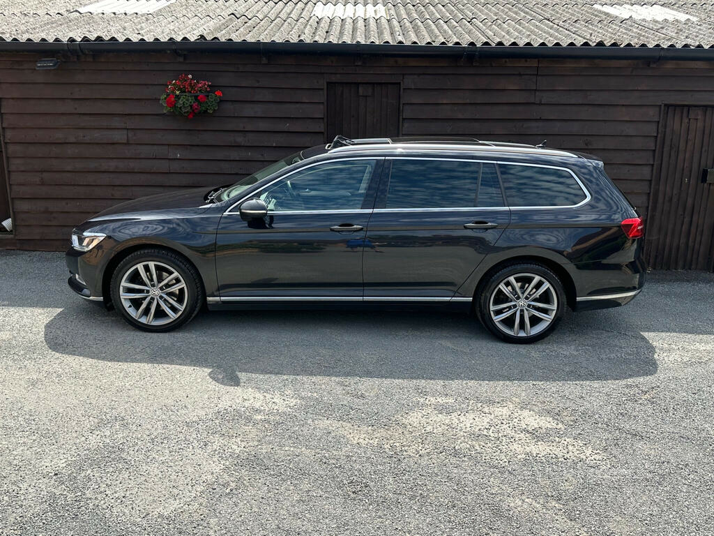 Volkswagen Passat 2.0 Tdi Gt Euro 6 Ss Black #4