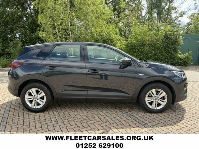 Vauxhall Grandland X 1.6 Turbo D Blueinjection DE18LXF Grey #4