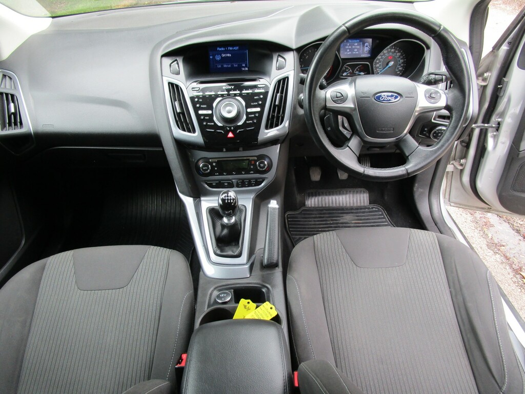 Ford Focus 1.6 Tdci Zetec S Hatchback Euro Grey #15
