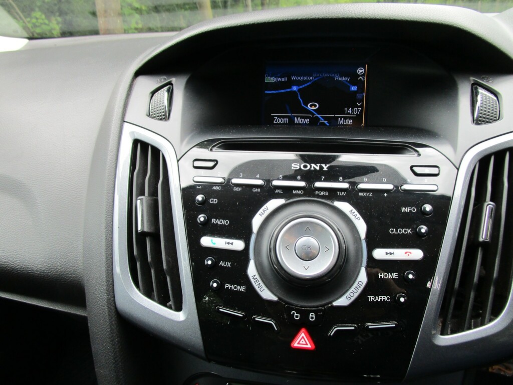 Ford Focus 1.6 Tdci Zetec S Hatchback Euro Grey #11