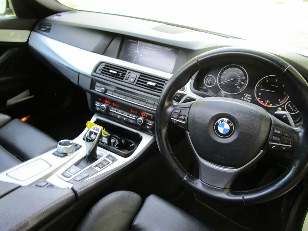 BMW 5 Series 525D Se Step Black #12