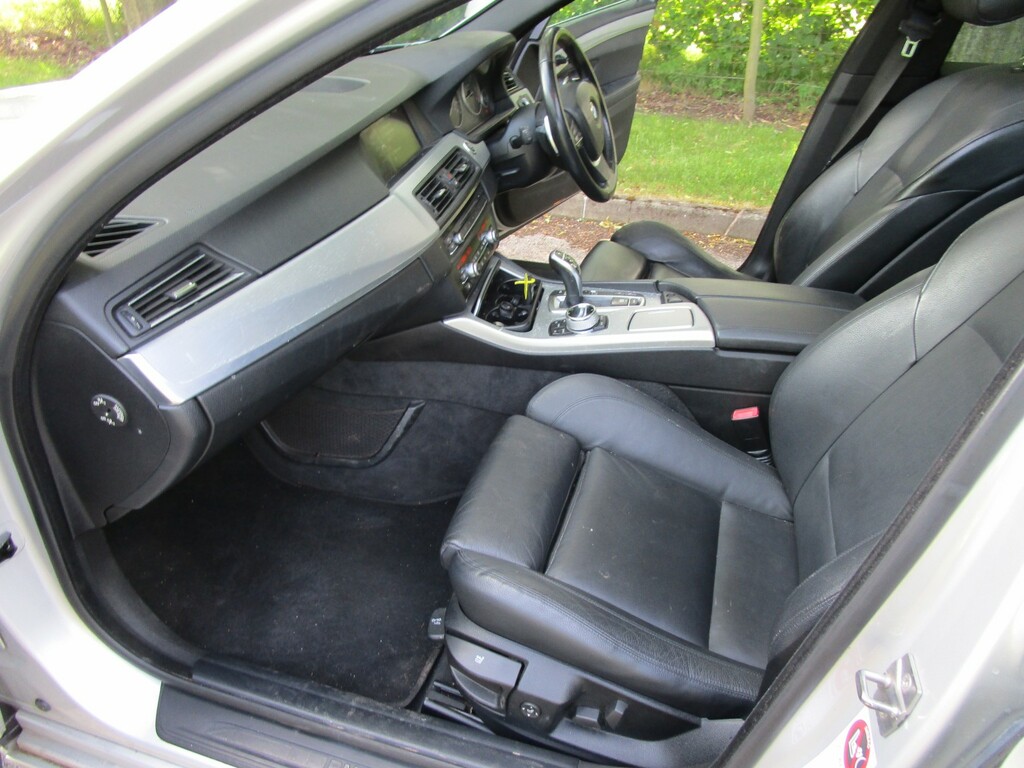 BMW 5 Series 525D Se Step Black #16