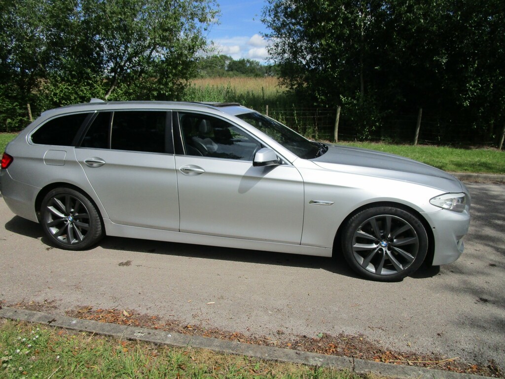 BMW 5 Series 3.0 530D Se Touring - - Great Spec Read For M Silver #2