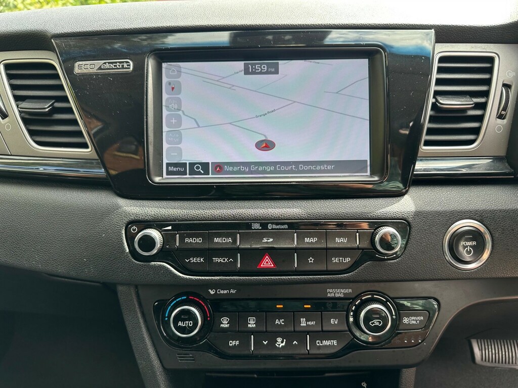 Kia e-Niro 100Kw 2 39Kwh White #26
