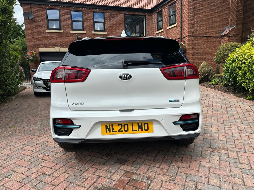 Kia e-Niro 100Kw 2 39Kwh White #5