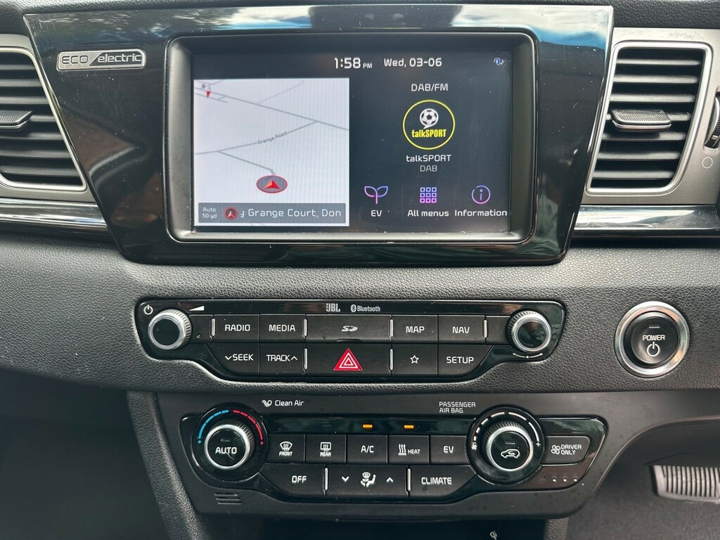 Kia e-Niro 100Kw 2 39Kwh White #25
