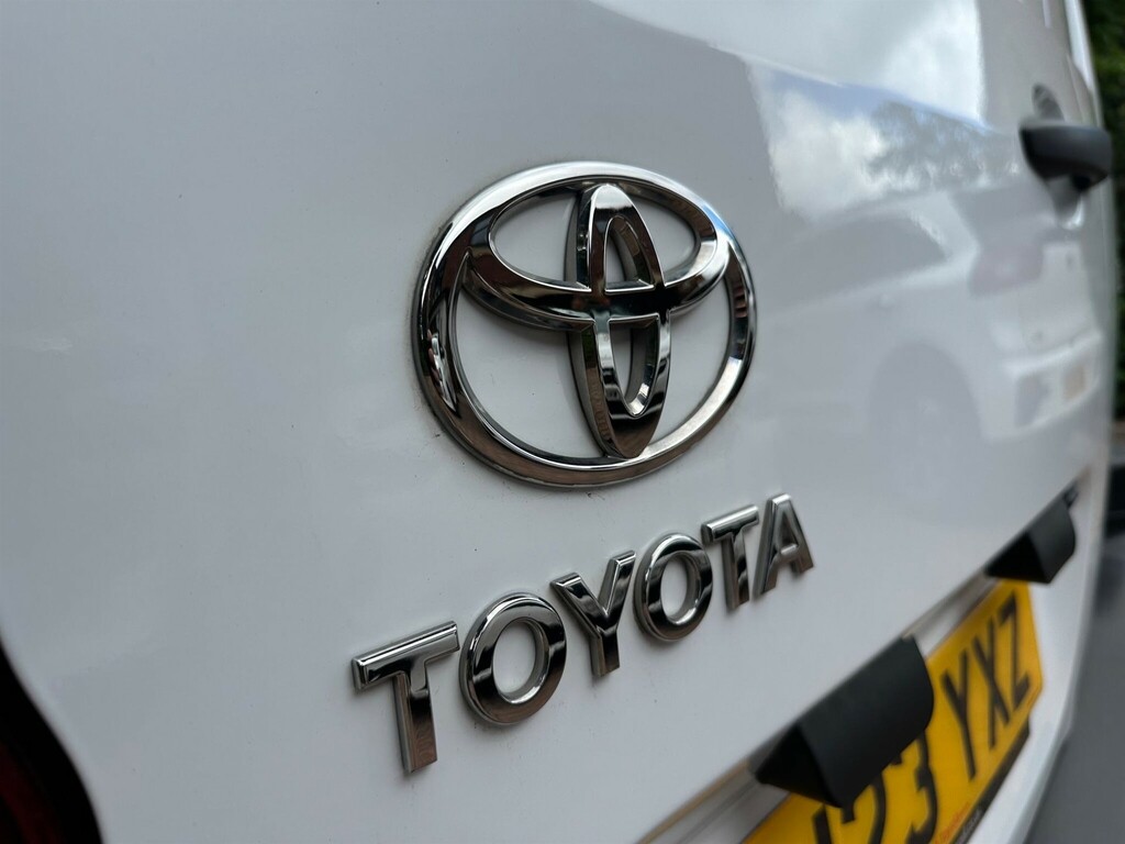 Toyota PROACE 75Kwh Icon Medium Panel Van Mwb 6Dr 7Kw Obc White #21