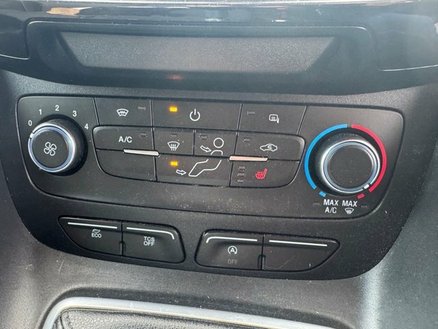 Ford Transit Connect Active White #10