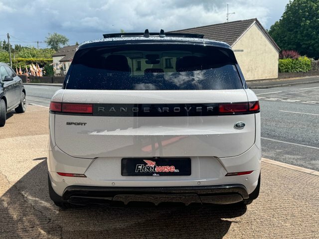 Land Rover Range Rover Sport 3.0 D300 Mhev Dynamic Se Suv 4Wd E Grey #4