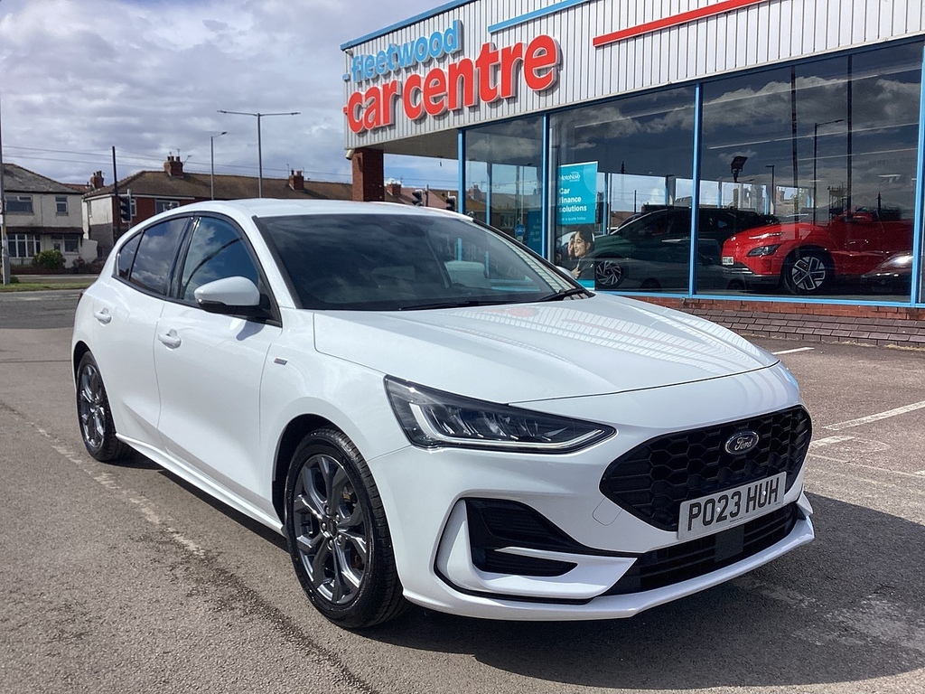 Ford Focus T Ecoboost St-line White
