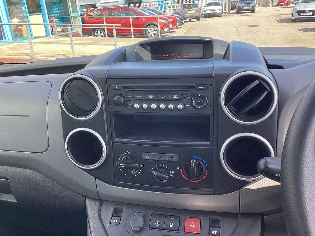 Peugeot Partner Mpv Blue #3