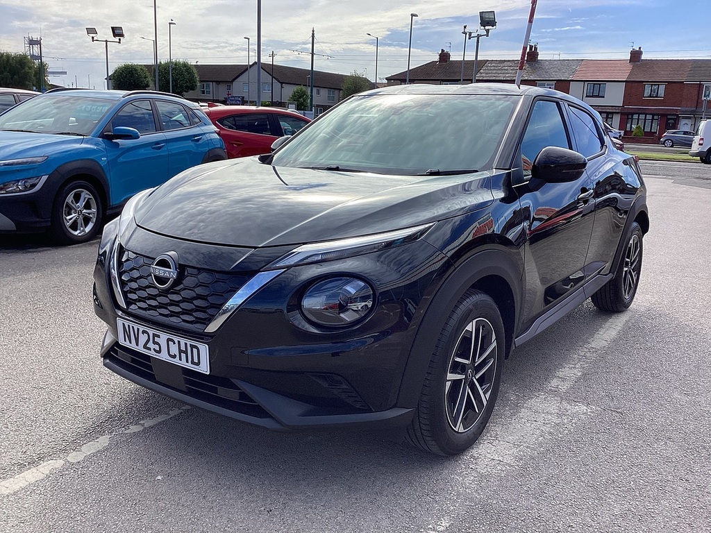 Nissan Juke N-connecta NV25CHD Black #3