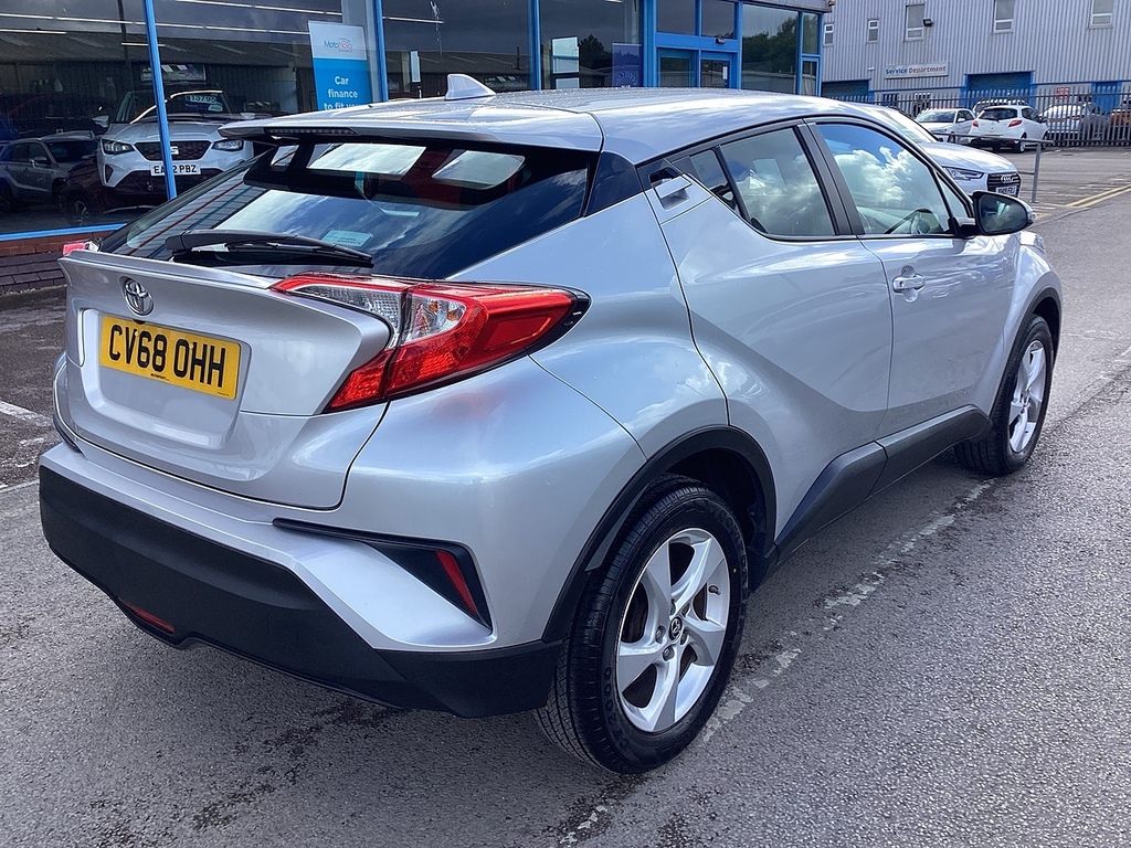 Toyota C-Hr Vvt-i Icon CV68OHH Silver #4
