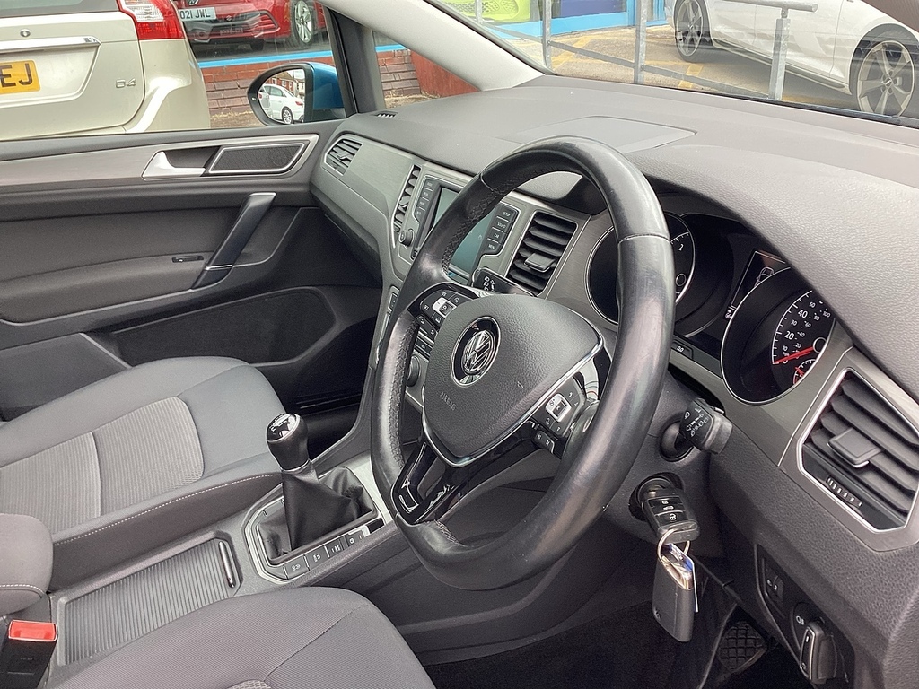 Volkswagen Golf SV Tdi Bluemotion Tech Se Blue #6