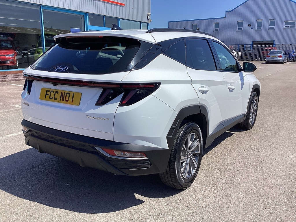 Hyundai Tucson T-gdi Se Connect YUI6562 White #5