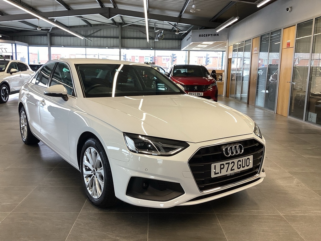 Audi A4 Tfsi Technik White