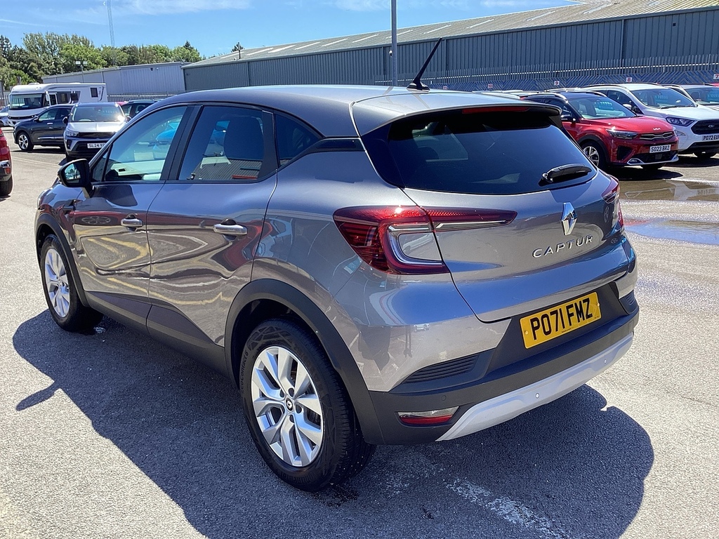 Renault Captur Tce Iconic Grey #2