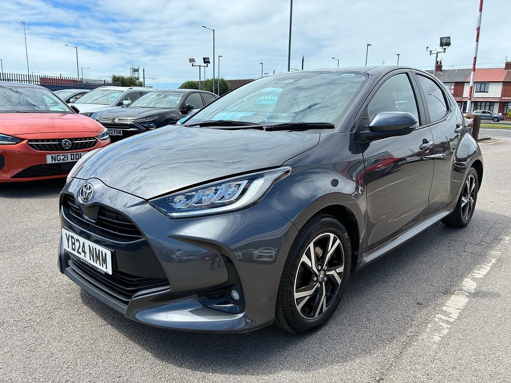 Toyota Yaris Vvt-h Design YB24NMM Grey #3