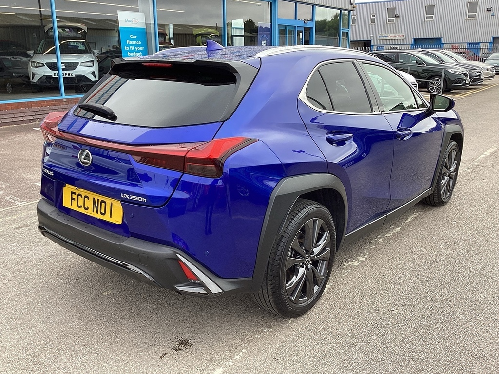 Lexus UX 250H F Sport Design CMZ6314 Blue #4