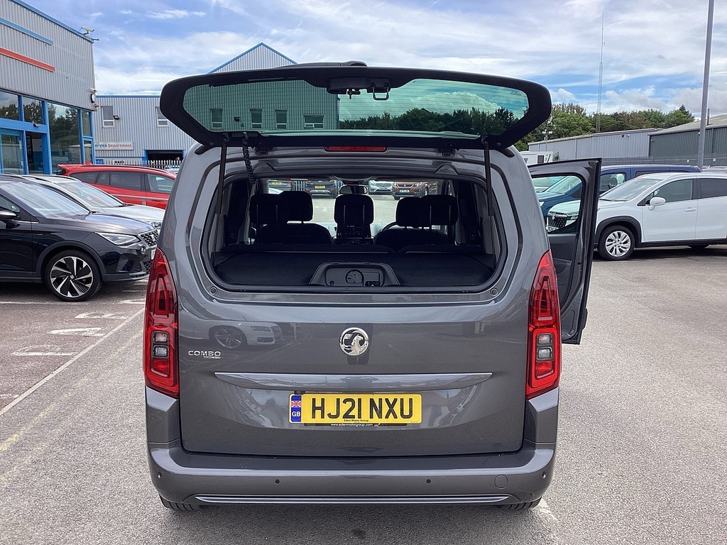 Vauxhall Combo Life 1.5 Turbo D 130 Se Blue #31
