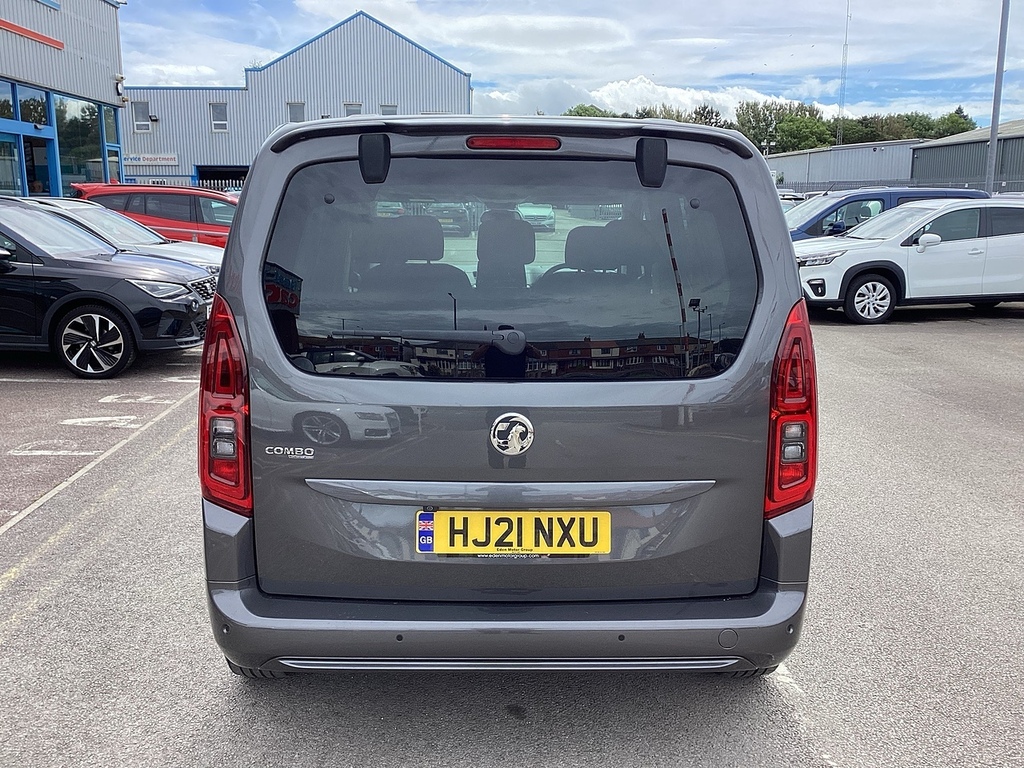 Vauxhall Combo Life 1.5 Turbo D 130 Se Blue #14