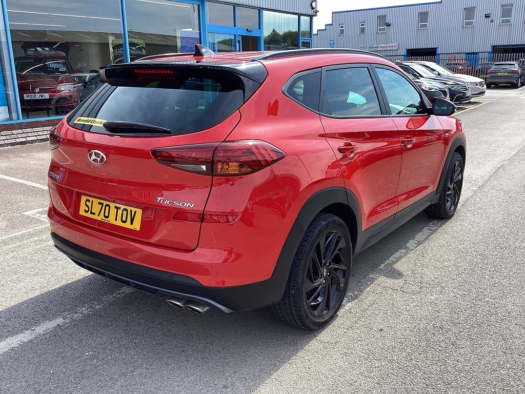 Hyundai Tucson Crdi Mhev N Line SL70TOV Red #2