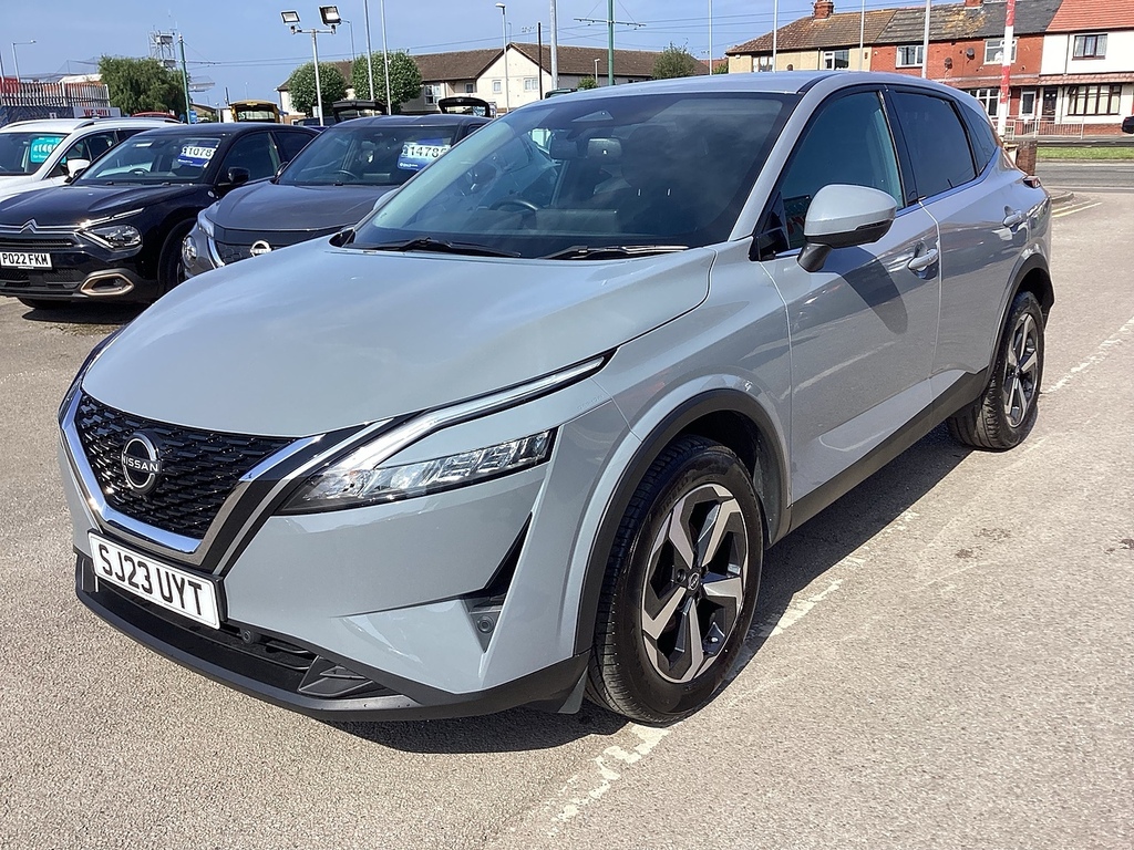 Nissan Qashqai Dig-t Mhev N-connecta Grey #5