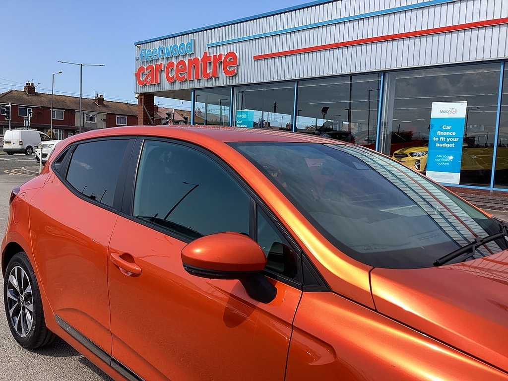 Renault Clio Sce Iconic Orange #4