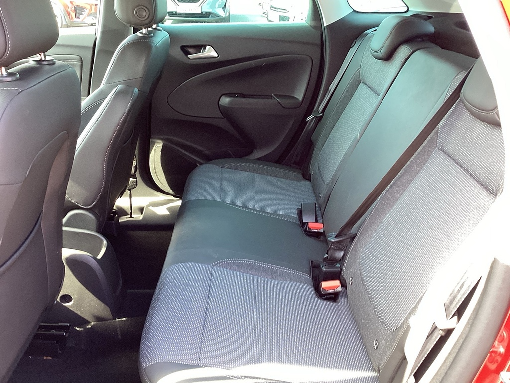 Vauxhall Crossland 1.2 Griffin White #24