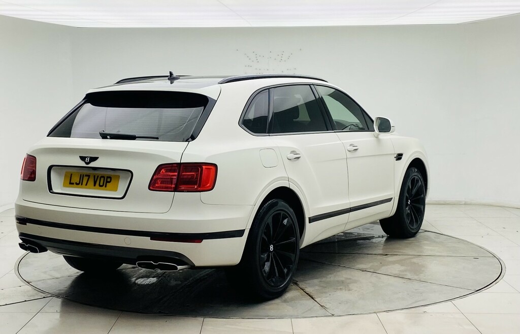 Bentley Bentayga 4.0 D V8 White #4