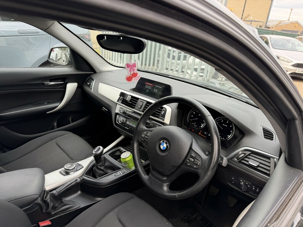 BMW 1 Series 1.5 116D Se Business 5-Door 2018 Y18PLB Black #6