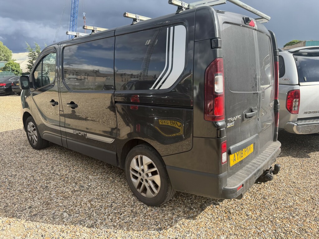 Renault Trafic 1.6 Dci 27 Sport Nav  #3