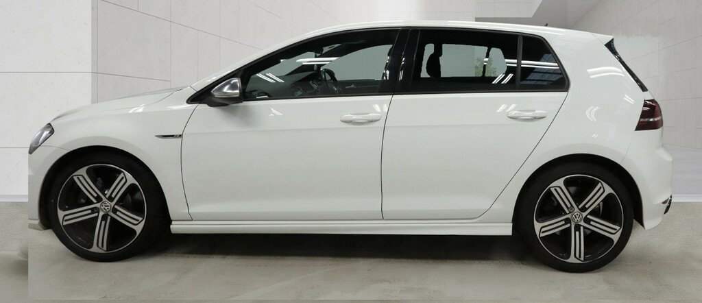 Volkswagen Golf 2.0 Tsi Bluemotion Tech R 2016 MJ66RVT White #4