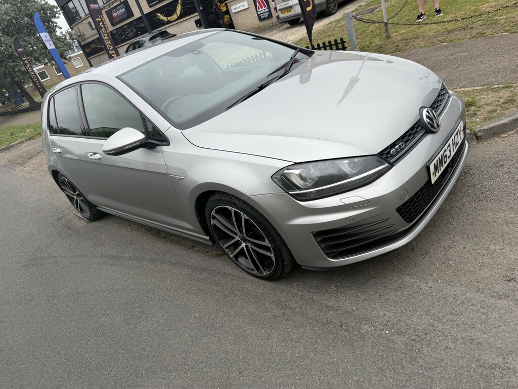 Volkswagen Golf 2.0 Tdi Bluemotion Tech Gtd 2014 MM63HZY Silver