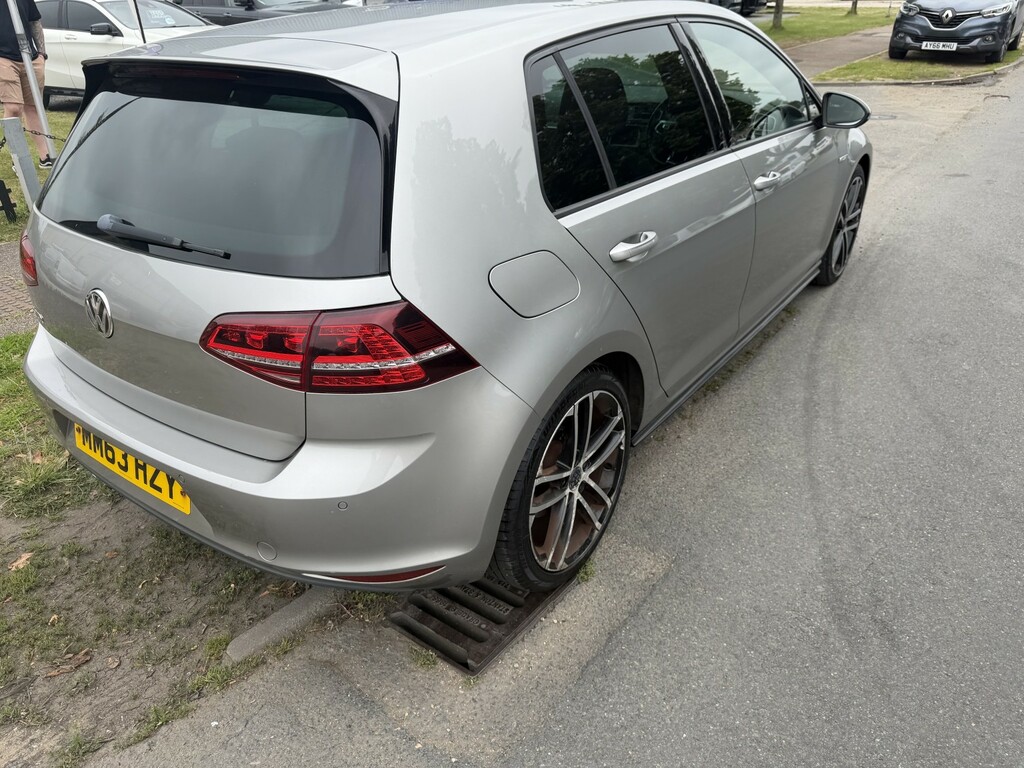Volkswagen Golf 2.0 Tdi Bluemotion Tech Gtd 2014 MM63HZY Silver #5