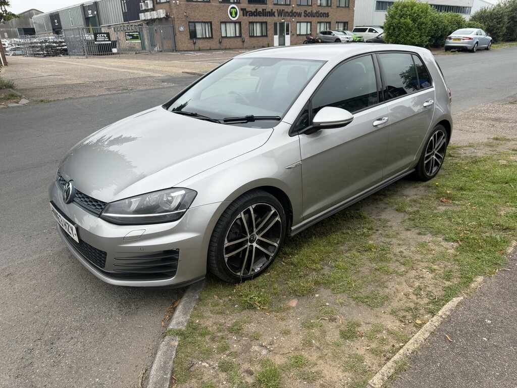 Volkswagen Golf 2.0 Tdi Bluemotion Tech Gtd 2014 MM63HZY Silver #3
