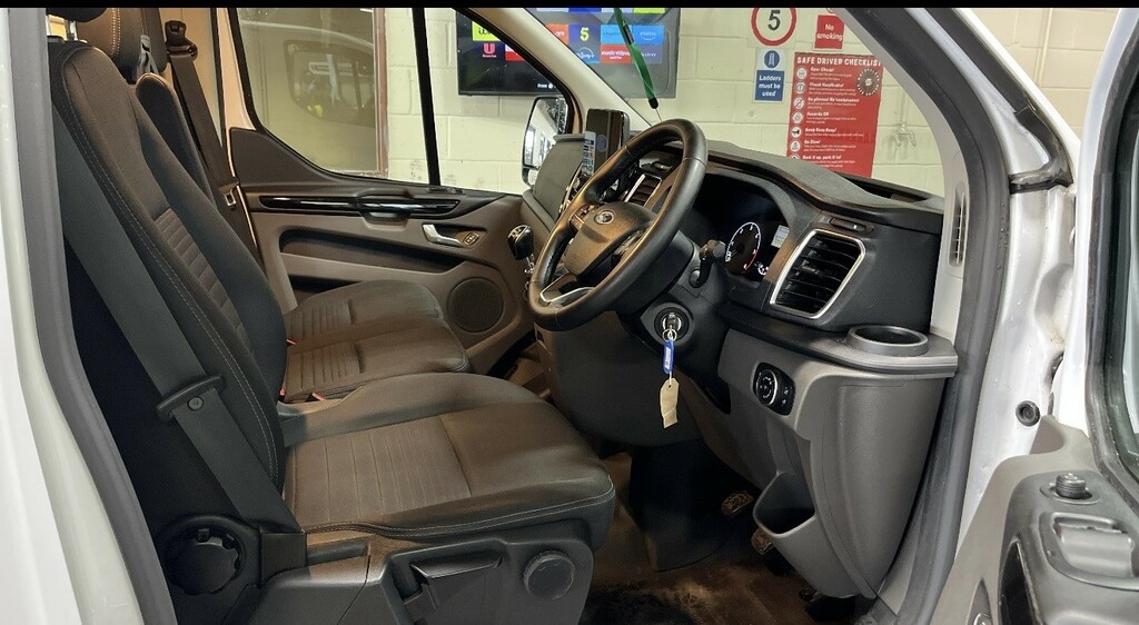Ford Transit Custom Dropside 2.0 350 Ecoblue Leader Rwd L4 Euro White #7