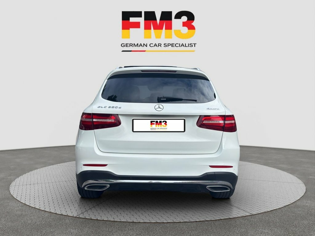 Mercedes-Benz GLC Class 2.1L Amg Line KW68VRM White #4