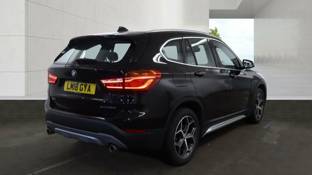 BMW X1 2L Xline Black #4