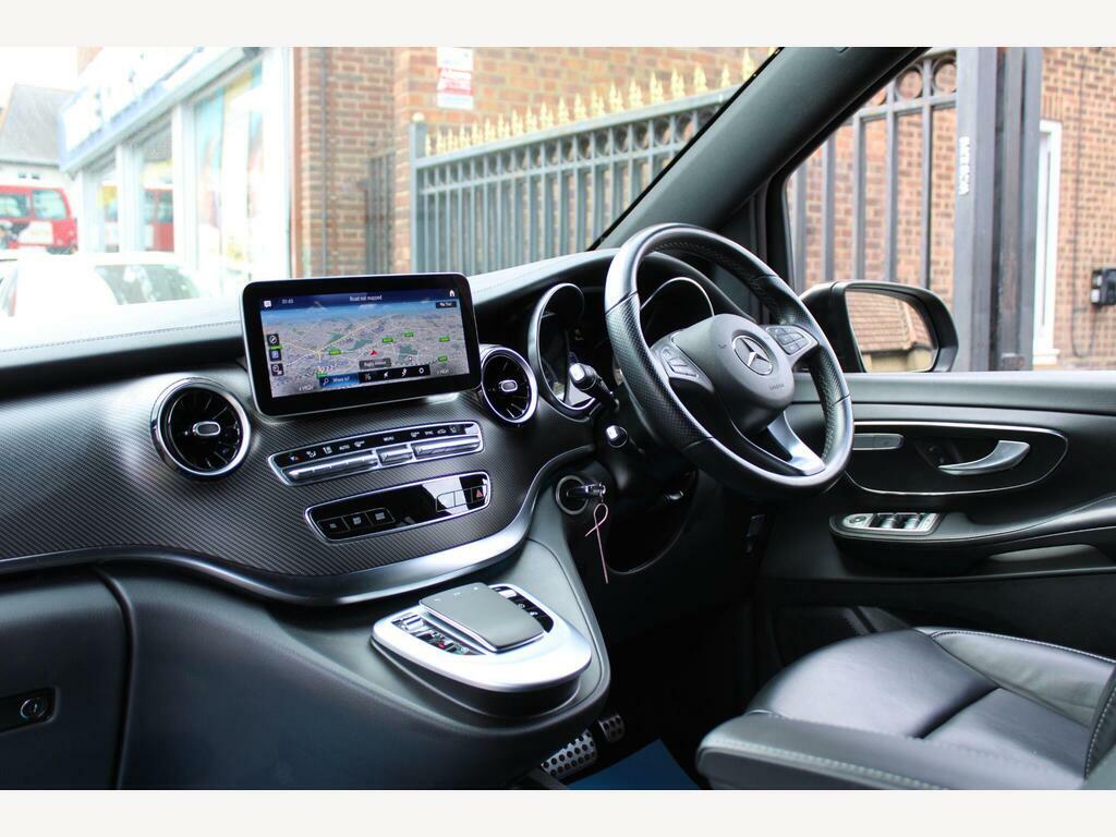 Mercedes-Benz V Class 2.0 V300d Amg Line G-tronic Euro 6 S S Grey #2