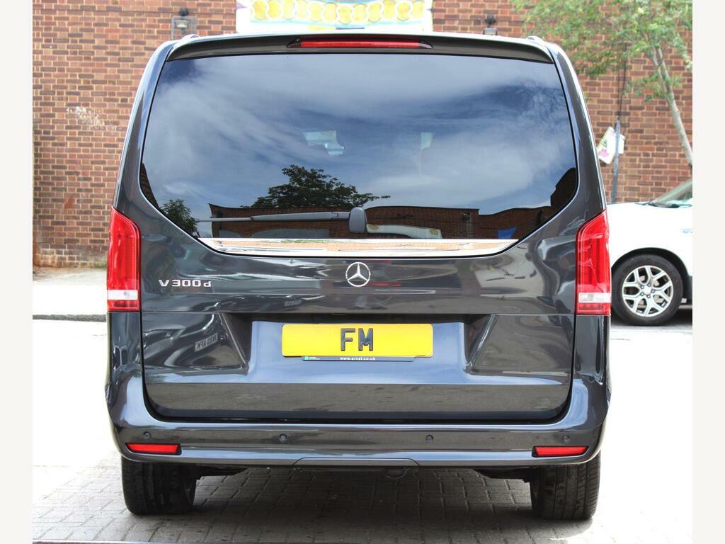 Mercedes-Benz V Class 2.0 V300d Amg Line G-tronic Euro 6 S S Grey #5