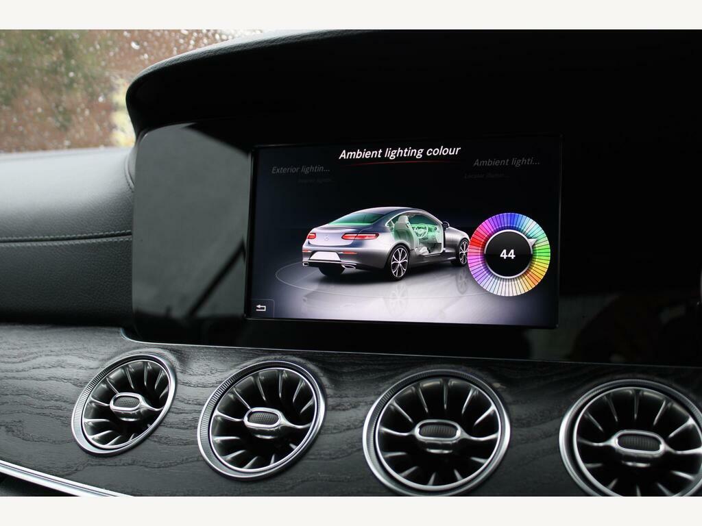 Mercedes-Benz E Class E 220 D Amg Line Premium Plus Red #28