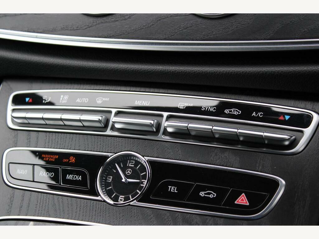 Mercedes-Benz E Class E 220 D Amg Line Premium Plus Red #16